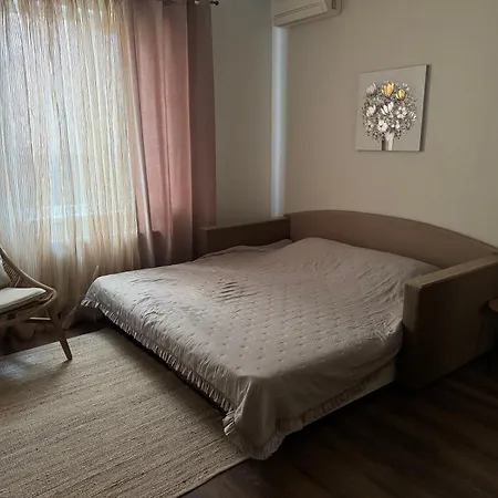 возле самого моря