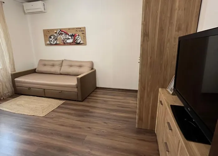 возле самого моря Apartman